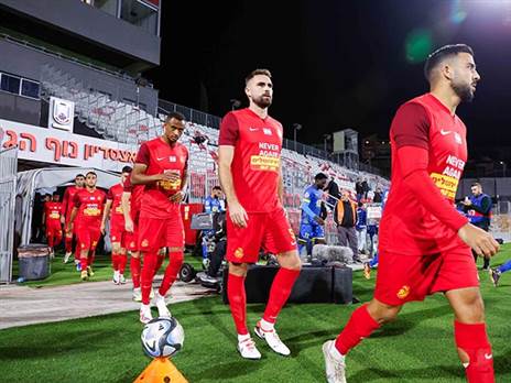 "הנצחונות עוד יגיע" (מאור אלקסלסי)