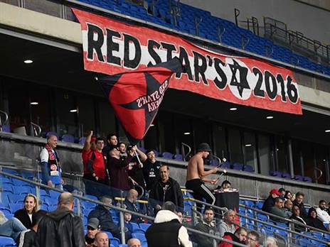 אוהדי הפועל חדרה. המספרים שלהם יעלו עקב היוזמה? (ברני ארדוב)