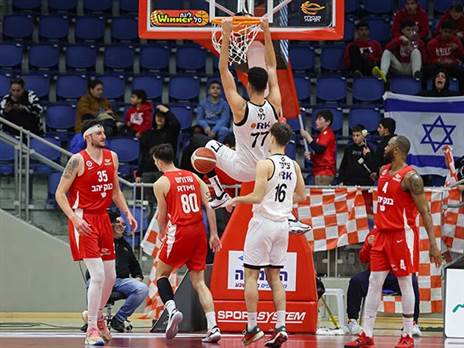 בשנה הבאה ברוממה? גלעד לוי (לירון מולדובן)