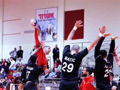 ניצחון חשוב להפועל ראשל"צ (צילום: הדר ואן קולא)