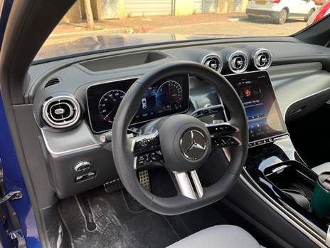 תחושה יוקרה וממשק שדורש למידה