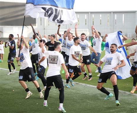 נושאי הדגל (אלן שיבר)