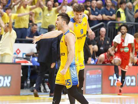 עונה גדולה שלהם. בלאט וסורקין (אלן שיבר)