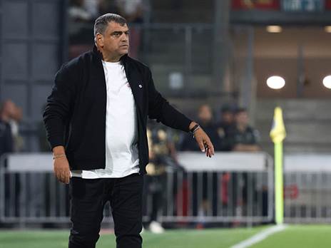 ניצחון גדול. שי ברדה (דני מרון)