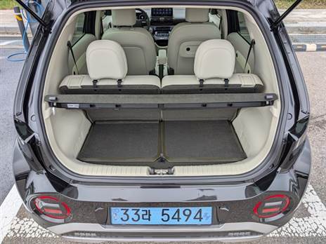 תא מטען שיכול לגדול עד ל-351 ליטר בזכות מושב אחורי שנע על מסילה