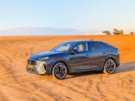 מנוע ה-1.2 ליטר החדש חסכוני יותר ומספק ביצועים טובים יחסית. תיבת ההילוכים איטית יחסית