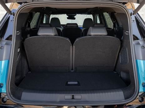 תא מטען שצמח ב-49 ליטר