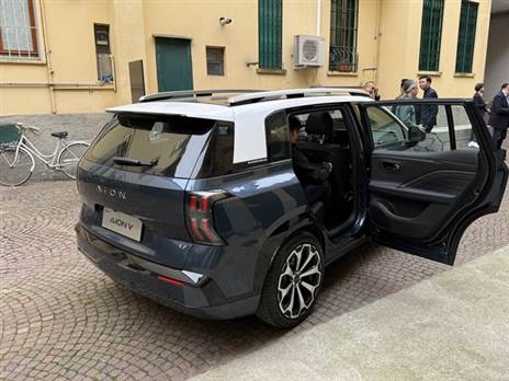 אהבתם את העיצוב? לנו הוא הזכיר קצת את סיטרואן C3 איירקרוס החדשה