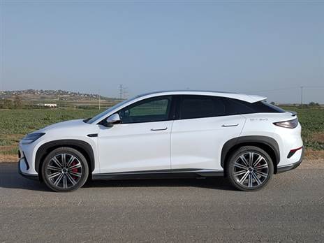 נוחות נסיעה טובה מאוד, תענוג לגמוע מרחקים