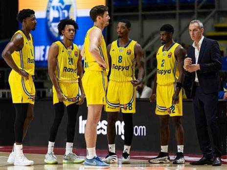 עוד 36 משחקים (Srdjan Stevanovic/Euroleague Basketball via Getty Images)