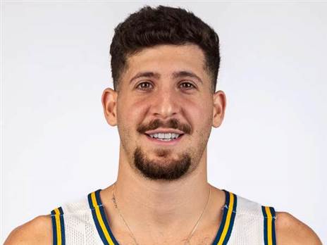 לילה טוב שלו. חממה (NCAA)