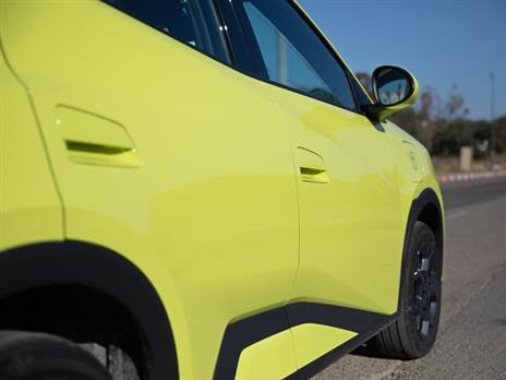 העיצוב דינאמי משהו וברשתות כבר מצאנו דמיון ללמבורגיני...