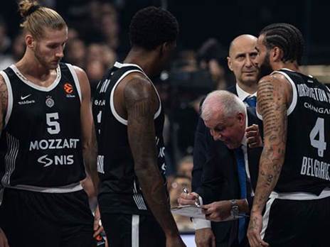 “הכל התרסק“ (GETTY)