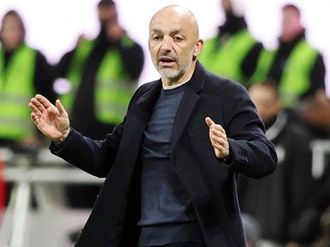 מליקה קיבל לא מעט ביטחון. לאזטיץ` (אלן שיבר)