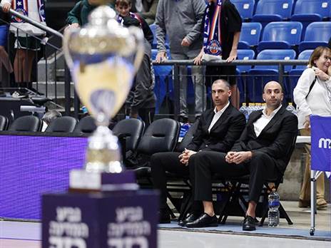 הפנים לגמר הגדול בחמישי (אלן שיבר)