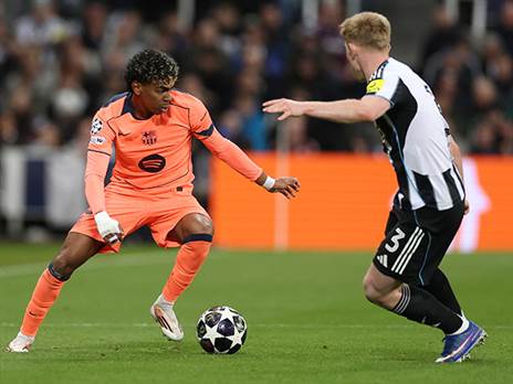 לאמין ימאל. יצטרך להיזהר (Stu Forster/Getty Images)