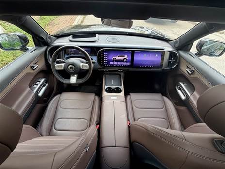 עיצוב מותגי ייחודי, עם טאצ` קל ממרצדס