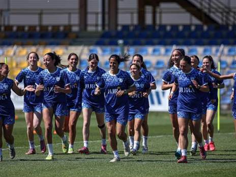 19:00: כץ וזומר בהרכב הנשים ללוקסמבורג