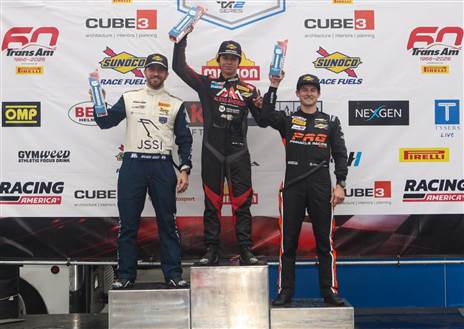 (קריט: Chris Clark)