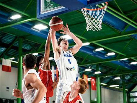 (FIBA)