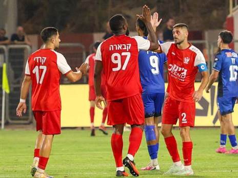 הראשון של אבוקסיס (קובי אליהו)