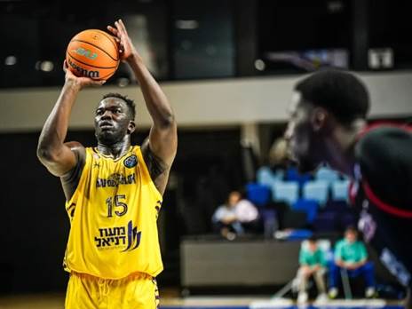 (FIBA)
