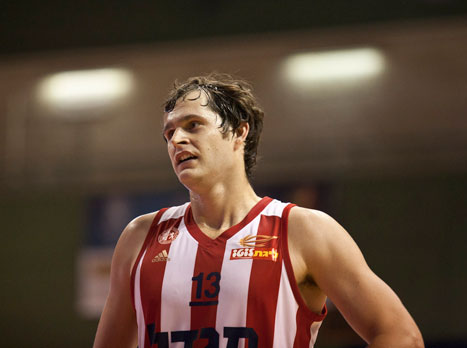 לוק ג'קסון (מגד גוזני, וואלה)