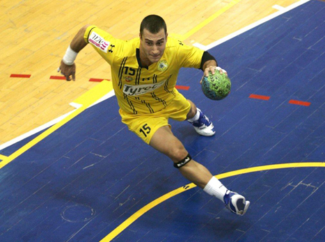 6 שערים וניצחון. איציק חליפי (איגוד הכדוריד)