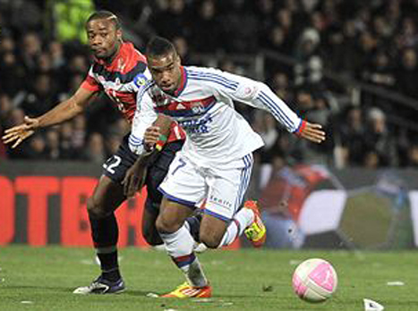 לאקאזט חגג מול ליל