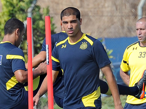 בכורה בהרכב. אבו זייד (ברני ארדוב, וואלה!)