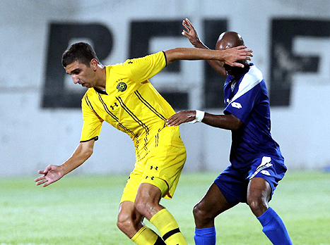 דגו ודאבור. אחת במומנטןם,