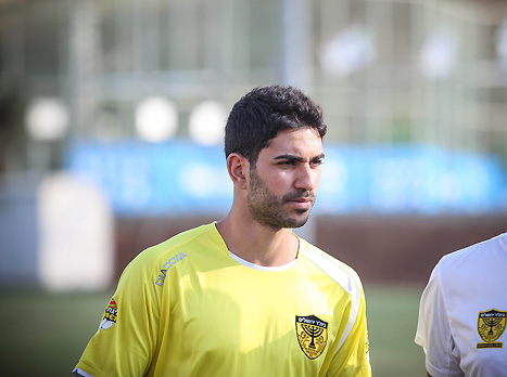 גם הוא בורח. חן עזריאל (אלן שיבר)