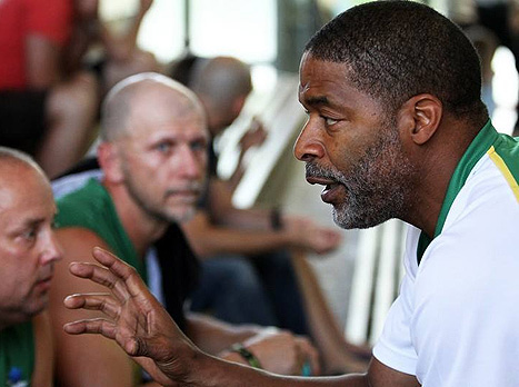 נורם ניקסון, נהנה בארץ (מכבי אוסטרליה, Peter Haskin)