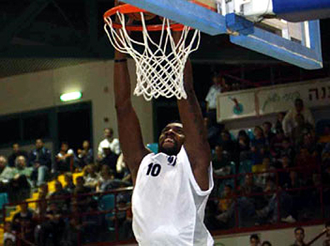 איבי. "בוגר יותר, מנוסה יותר"