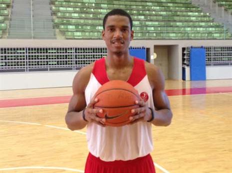 ברוך הבא. אוונס