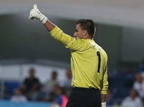 קאלה. יהיה על כר הדשא בדרבי