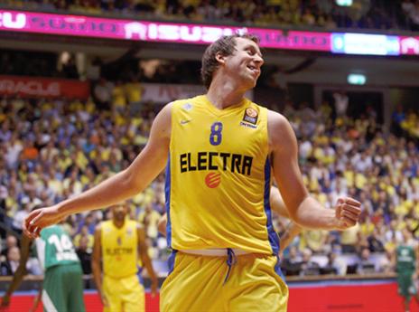 בתמונה: סוג של גו-טו-גאי