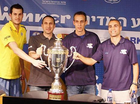 דרושה: הצגה בגמר (אלן שיבר)