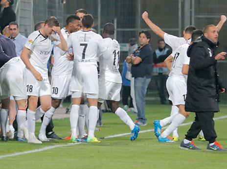 ק"ש לא תעשה חיים קלים.. (צילום: אנצ'ו גוש, ג'יני)