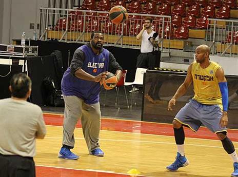 סופו יוציא את מכבי מהשבר? (FC Bayern basketball)