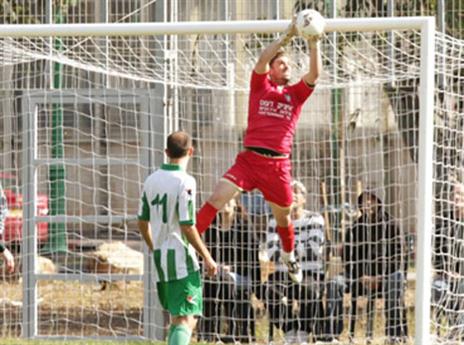 הכדורגל הישראלי זוהר פחות?