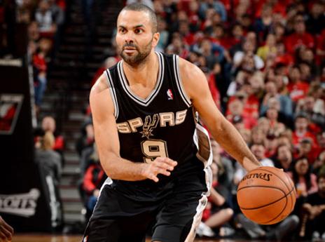 שוב מעל כולם. פארקר (gettyimages). צפו בתקציר