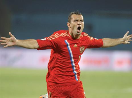 יוביל את החוד. קרז'קוב (אלן שיבר)