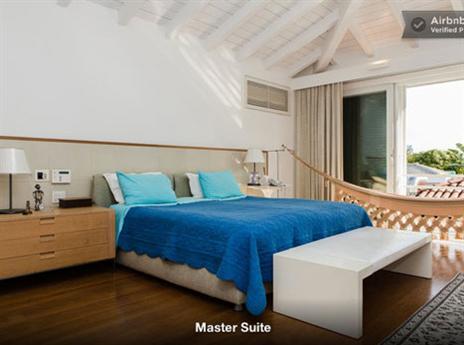 אבל המיטות מפנקות (צילום:AIRBNB.COM)