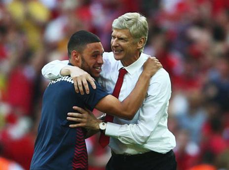 ונגר, נשאר בבית (GETTYIMAGES)