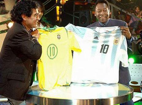 פלה ומראדונה, הם כמובן בפנים