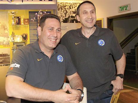 "גוס מאמן גדול בפני עצמו" (אלן שיבר)