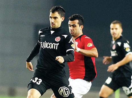 או הפועל או חו"ל. איליץ' (אלן שיבר)