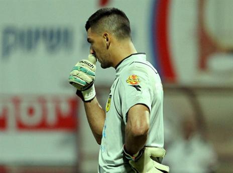 מחכה לתשובה מהפרקליטים. הרוש