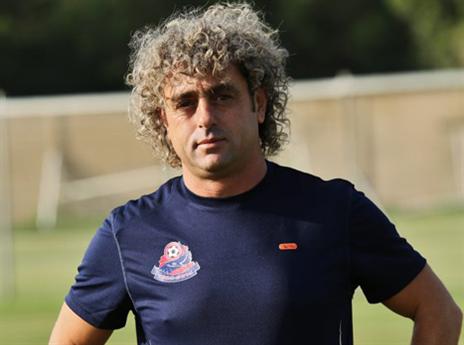 עטר. אם זה לא שבור... (רמי כהן שמאלי)